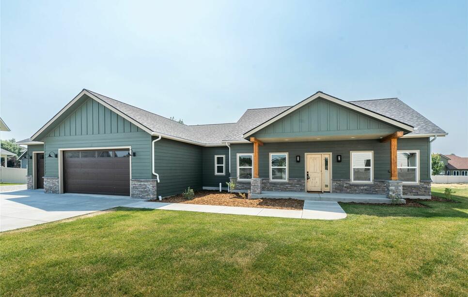 208 Junebug Court, Kalispell