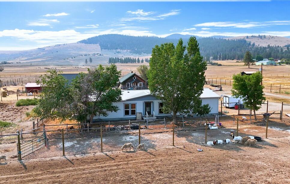 125 Hot Springs Road, Hot Springs