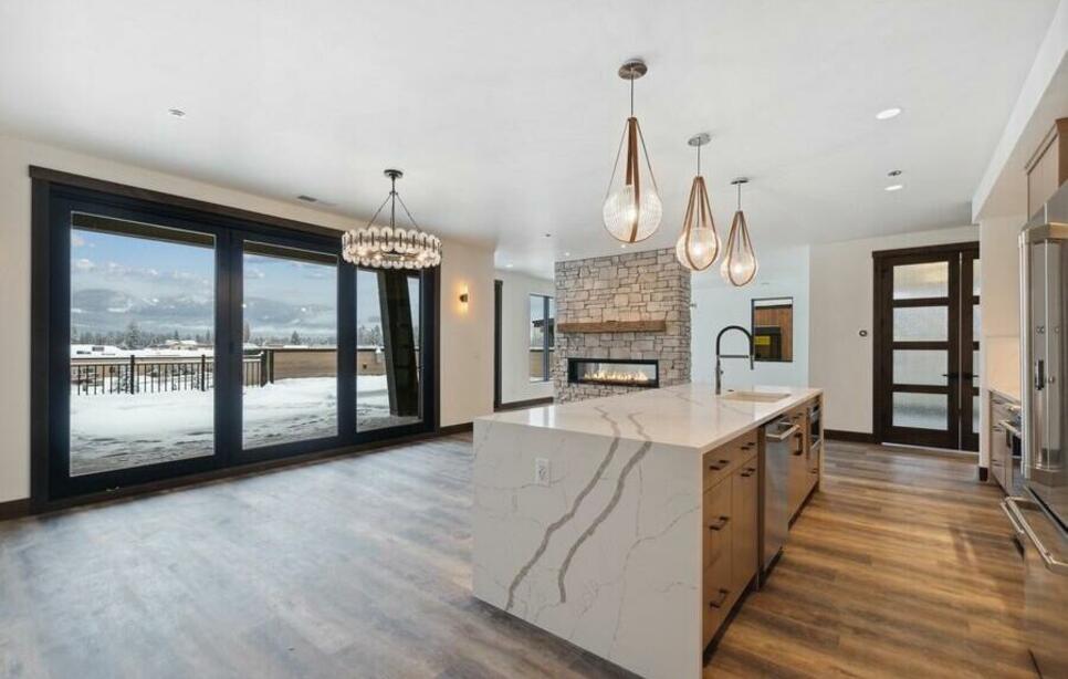 315 Akers Lane, Whitefish