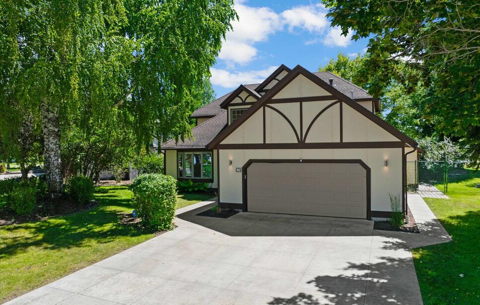 128 River View Drive, Kalispell