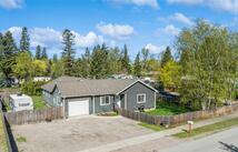 1020 3rd Avenue E, Columbia Falls