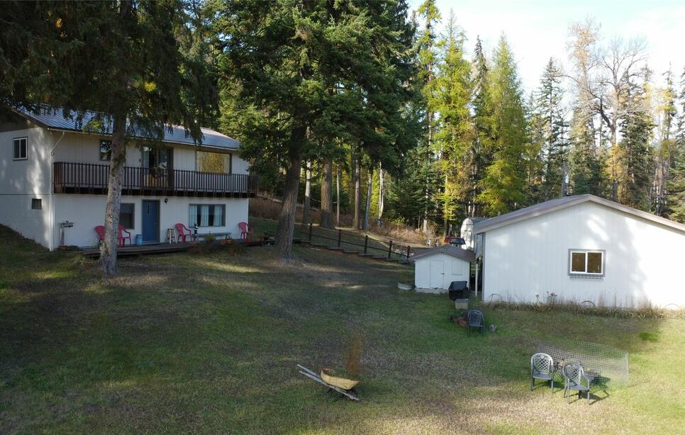 1120 Mt Hwy 209, Bigfork