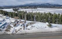 7386 Us Highway 2 E, Columbia Falls