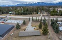 3762 Mt Highway 40 W, Columbia Falls