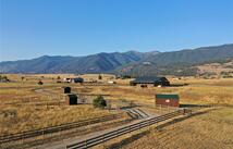 5626 Airport Road, Eureka