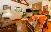 1695 Wild Bill Road, Kila