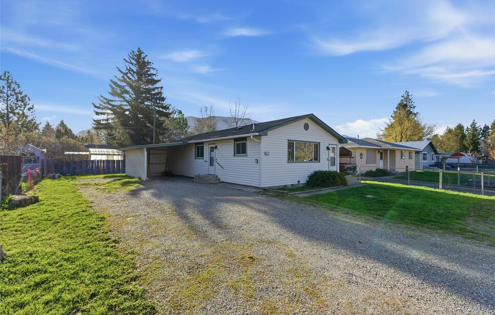 477 7th Avenue, Columbia Falls