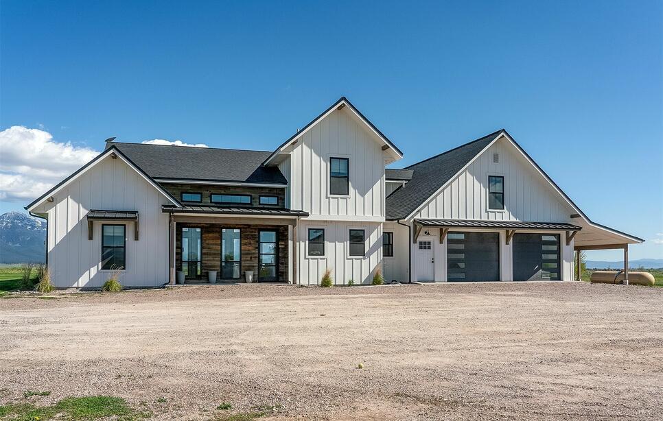 37515 Pablo West Road, Ronan
