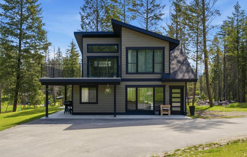 15 Quinley Lane, Whitefish