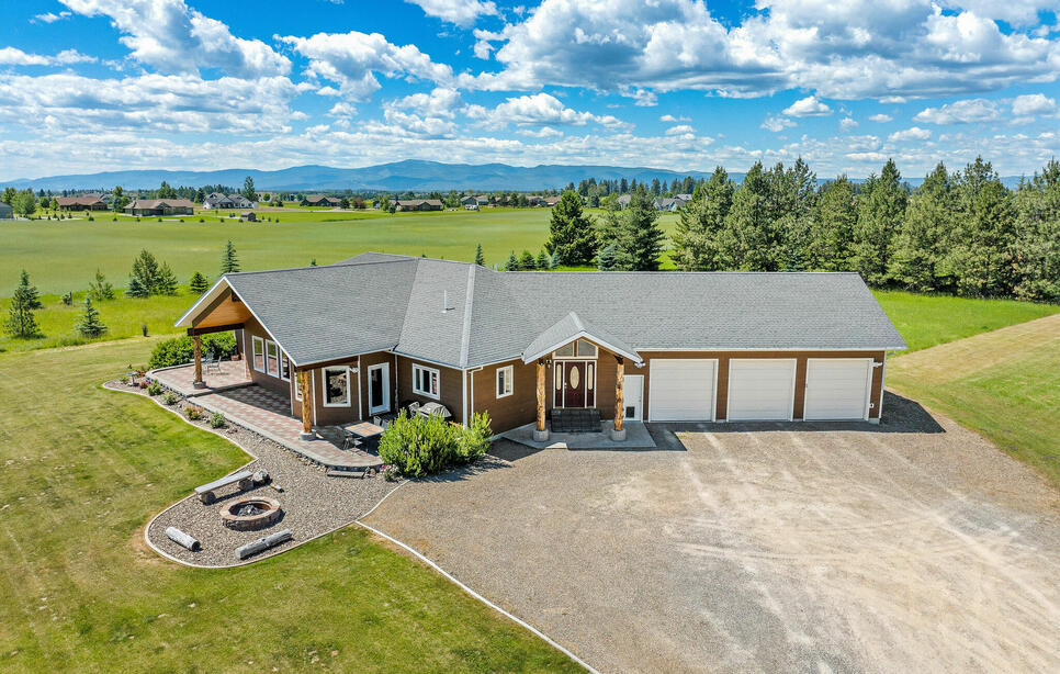 44 Playa Grande Road, Kalispell
