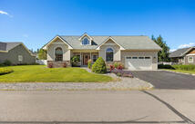 27 Gage Terrace, Bigfork