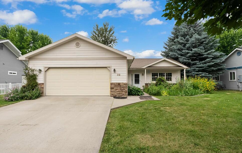32 Windward Loop, Kalispell