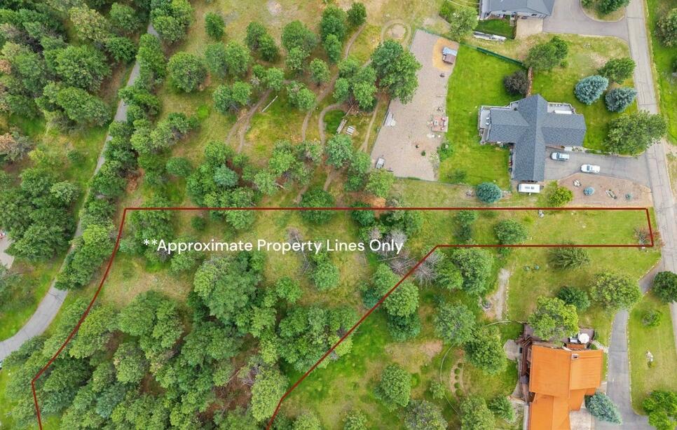 435 Windsor Drive, Bigfork