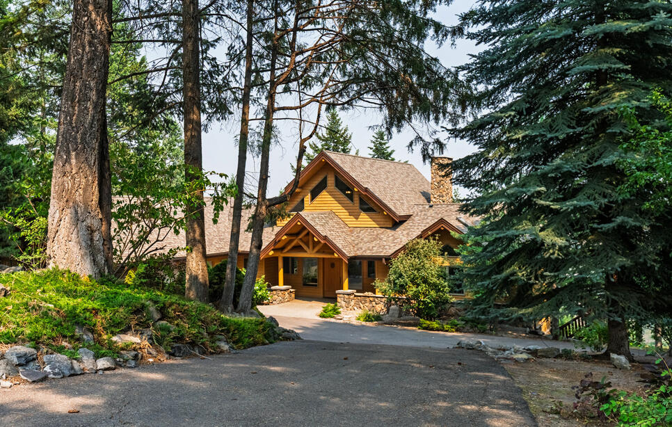 111 Valley Vista Drive, Somers