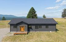 196 Summit Trail, Eureka