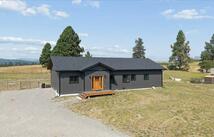 196 Summit Trail, Eureka