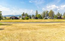 303 Fox Hollow Road, Kalispell