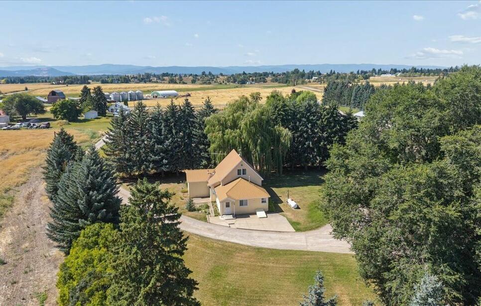 225 Fairmont Road, Kalispell