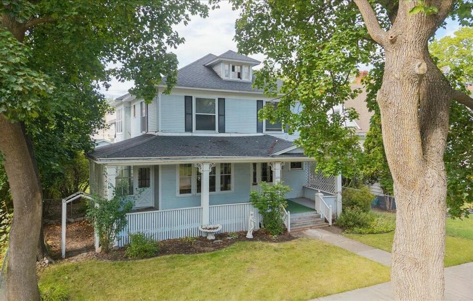 220 4th Avenue E, Kalispell