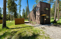 222 Crystal View Court, Lakeside