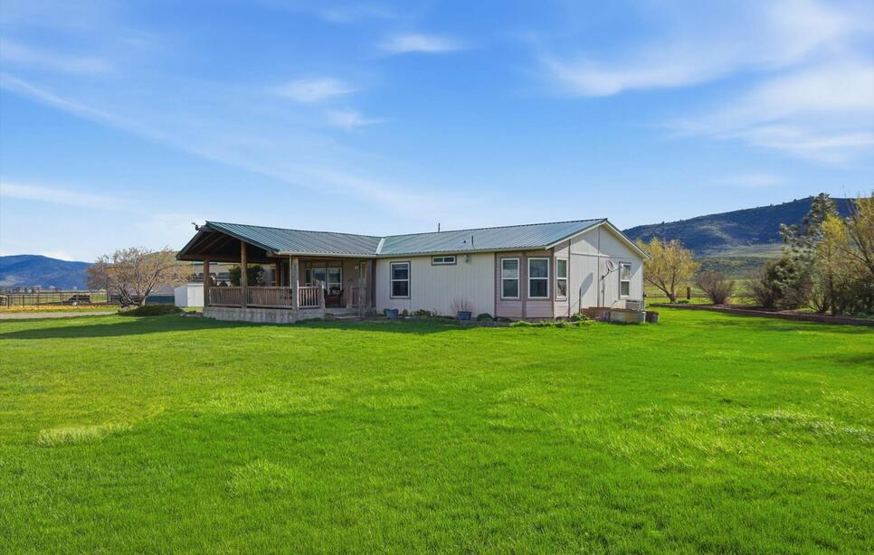 72 Ratcliff Road, Hot Springs