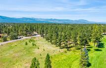 302 Glacier Peaks Road, Eureka