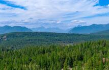 386 Glacier Hills Drive W, Martin City