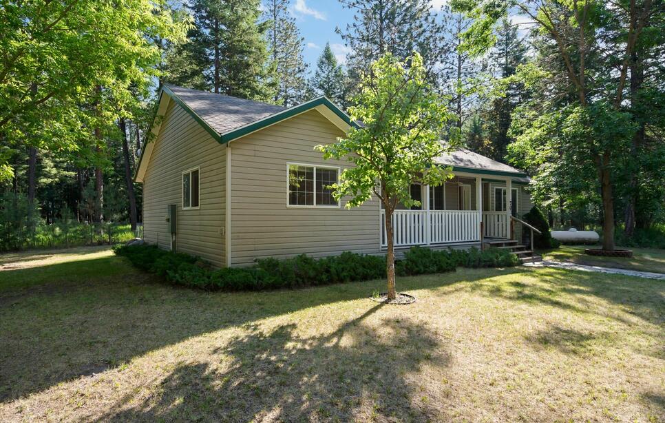 701 Legacy Lane, Columbia Falls