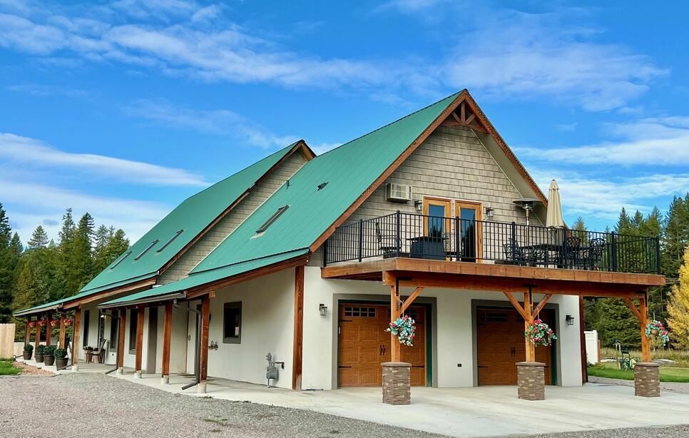 205 Kinnikinnick Lane, Columbia Falls