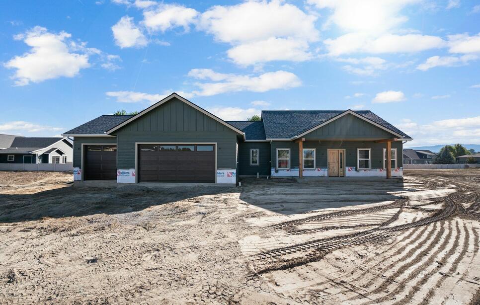 208 Junebug Court, Kalispell