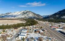 7350 Us Highway 2 E, Columbia Falls