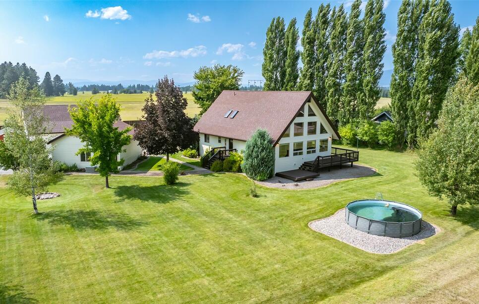 3965 Columbia Falls Stage Road, Columbia Falls