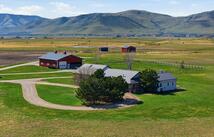 48945 Valley View Road, Ronan