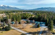 253/257/259 Aero Lane, Bigfork