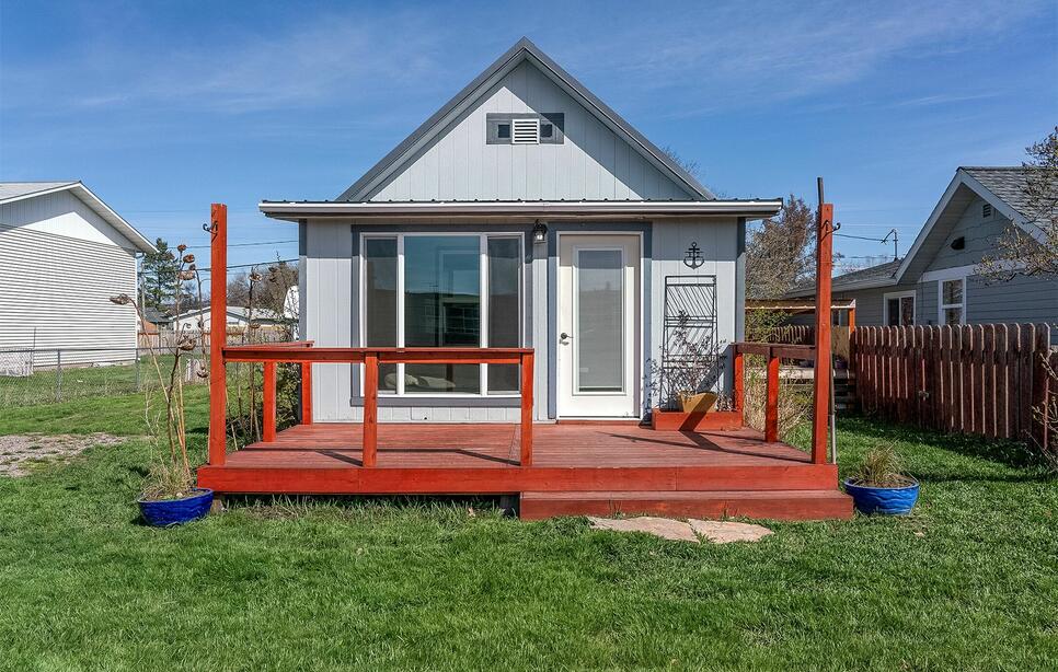 112 8th Avenue W, Polson