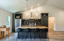 1004 Mooring Road, Columbia Falls