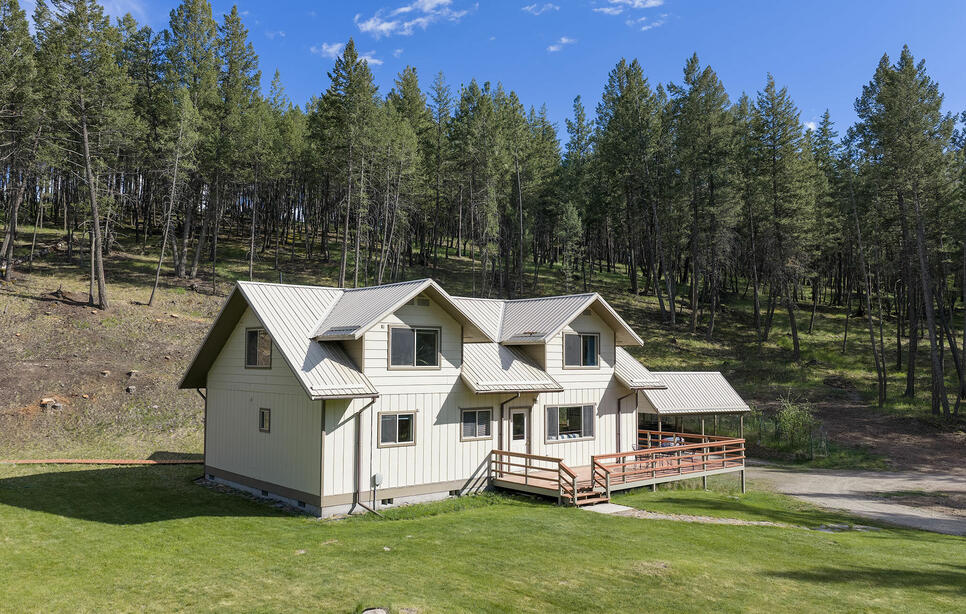 877 Koocanusa Estates Drive, Eureka