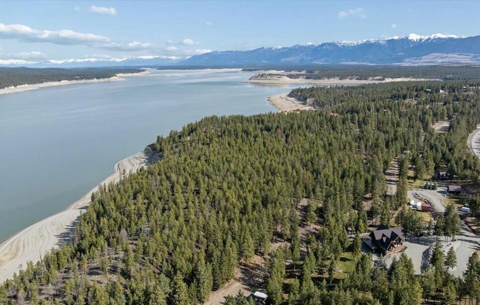 Nhn Cove Drive, Rexford