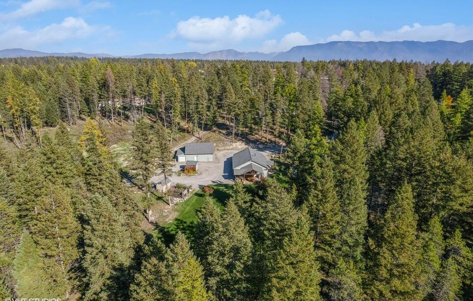 4496 Us Hwy 93, Whitefish