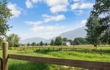 183 Middle View Trail S, Columbia Falls