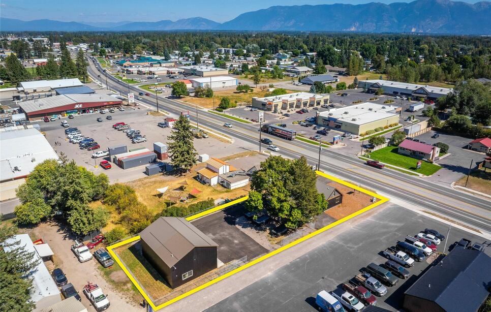 2132 Us Highway 2 E, Kalispell