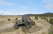 475 West Valley Drive, Kalispell
