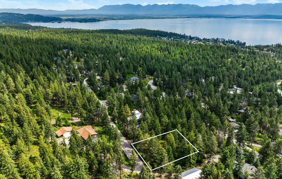 111 Grandview Terrace, Lakeside