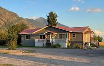 680 Kelley Road, Columbia Falls