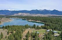 3653 Sophie Lake Road, Eureka