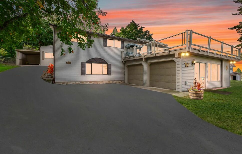 1306 15th Avenue E, Polson