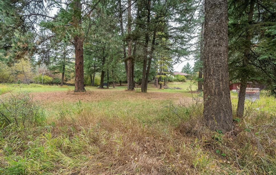 36 13th Street E (lot 1 - Block 5), Columbia Falls