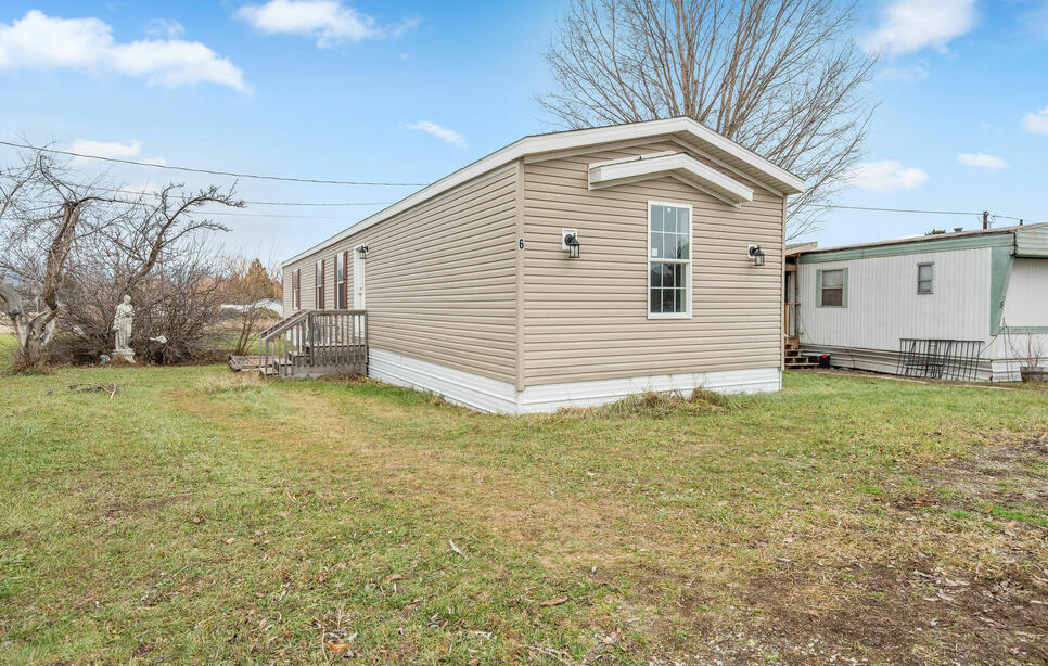 169 Lower Valley Road, Kalispell