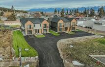 207 Stoner Loop, Lakeside