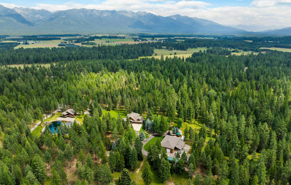 350 And 270 Old Paint Trail, Bigfork